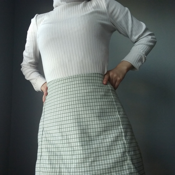 PacSun Dresses & Skirts - Green Checkered Skirt - Pacsun